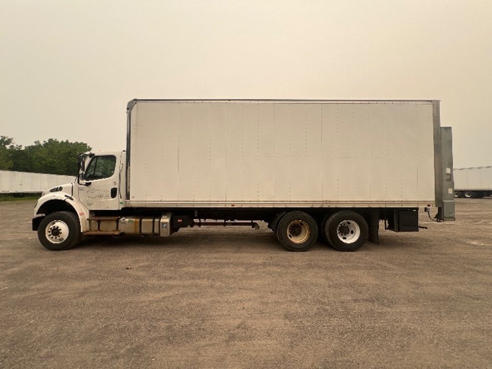 Medium Duty Box Truck-Light and Medium Duty Trucks-Freightliner-2020-M2-Linwood-NC-336,582\n\t\tmiles-$ 36,000 - Image 4