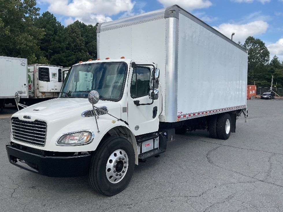 Medium Duty Box Truck-Light and Medium Duty Trucks-Freightliner-2020-M2-Little Rock-AR-131,763\n\t\tmiles-$ 58,500 - Image 3