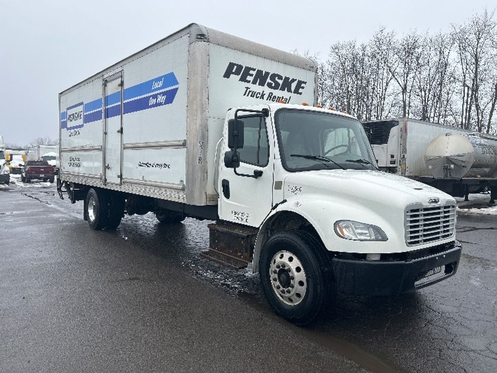 Medium Duty Box Truck-Light and Medium Duty Trucks-Freightliner-2020-M2-Liverpool-NY-131,100\n\t\tmiles-$ 50,000 - Image 1