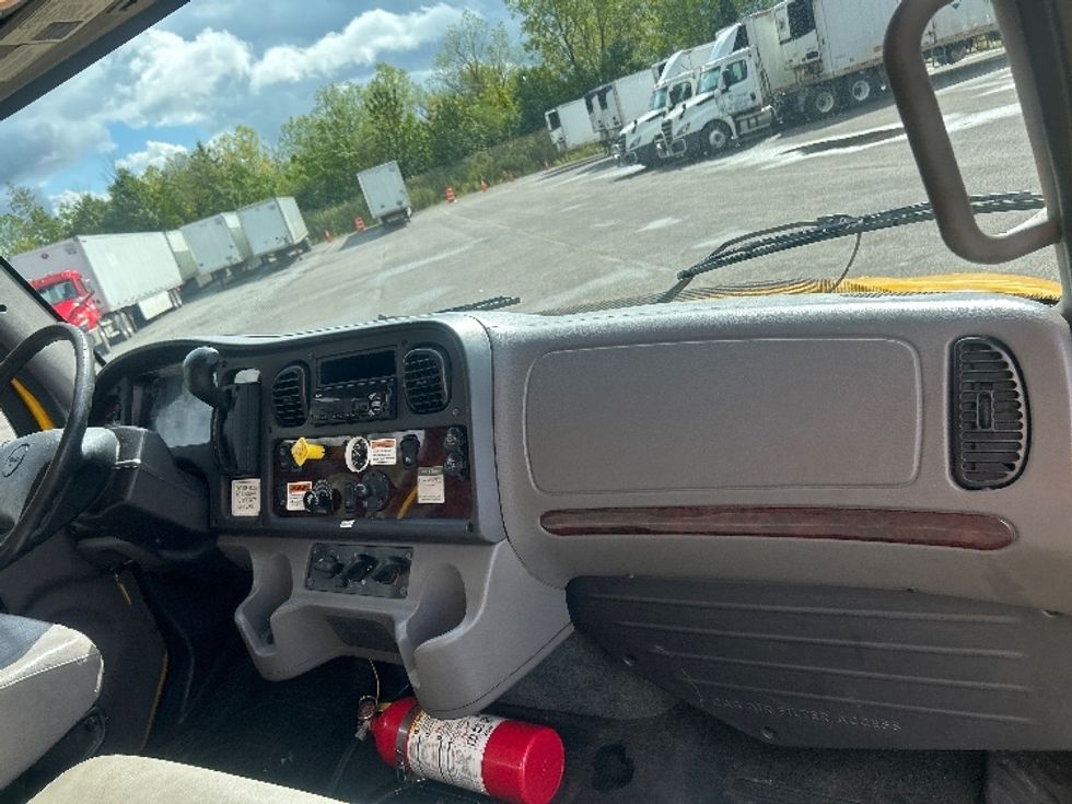 Medium Duty Box Truck-Light and Medium Duty Trucks-Freightliner-2020-M2-Liverpool-NY-216,189\n\t\tmiles-$ 52,500 - Image 21