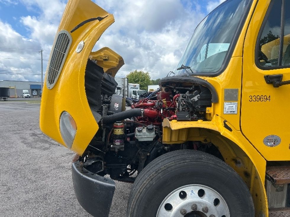 Medium Duty Box Truck-Light and Medium Duty Trucks-Freightliner-2020-M2-Liverpool-NY-216,189\n\t\tmiles-$ 52,500 - Image 24
