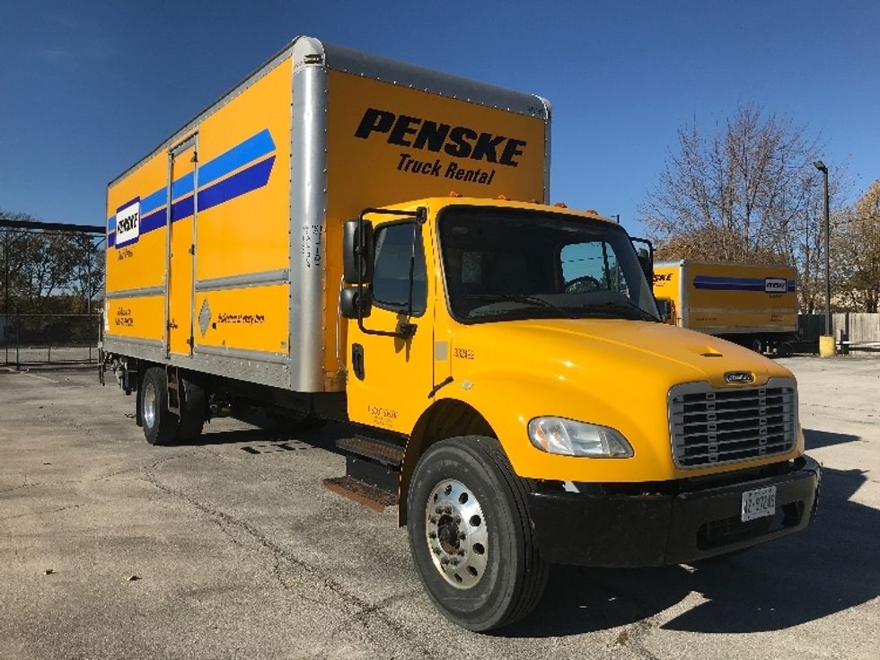 Medium Duty Box Truck-Light and Medium Duty Trucks-Freightliner-2020-M2-London-ON-303,292\n\t\tkm-$ 52,750 - Image 1