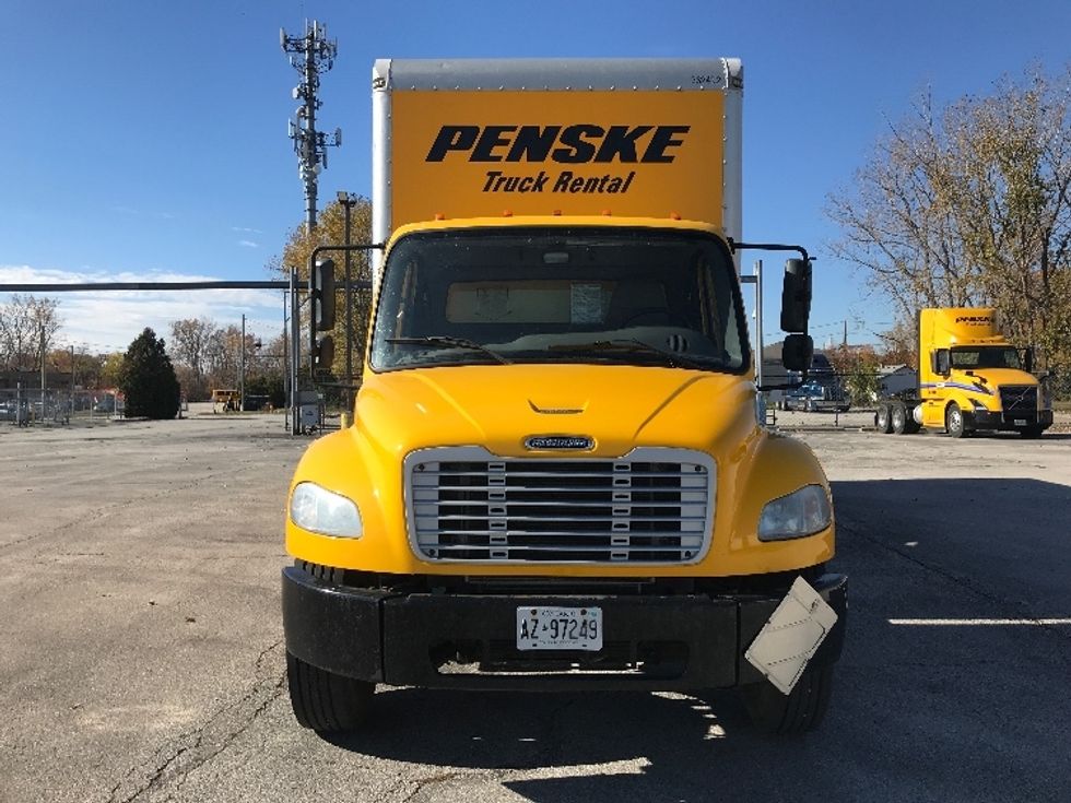 Medium Duty Box Truck-Light and Medium Duty Trucks-Freightliner-2020-M2-London-ON-303,292\n\t\tkm-$ 52,750 - Image 2