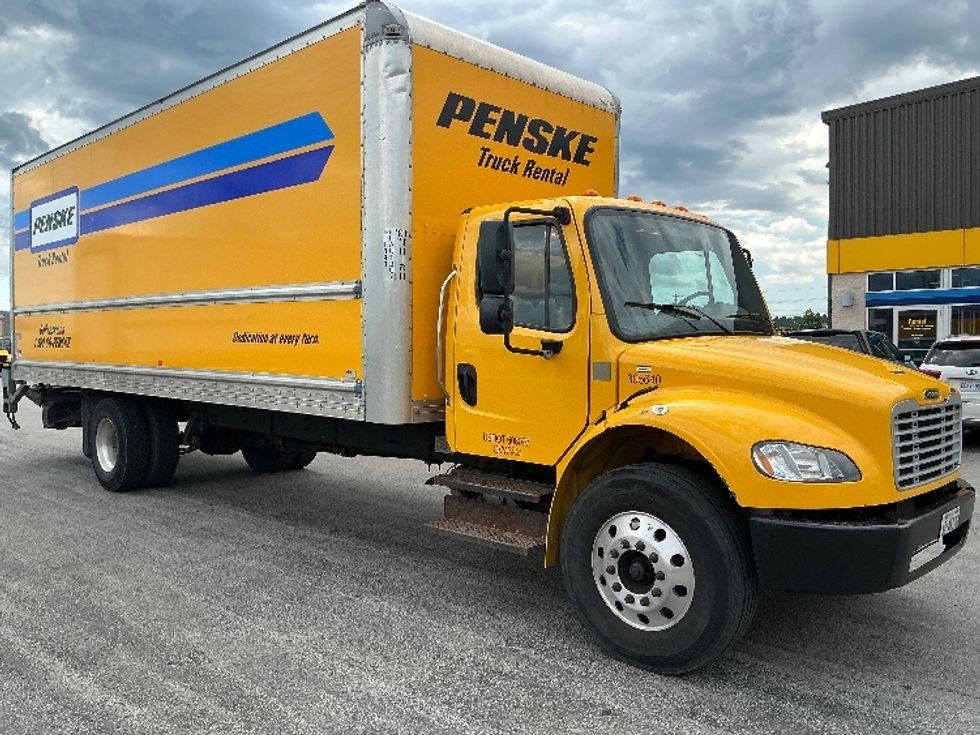Medium Duty Box Truck-Light and Medium Duty Trucks-Freightliner-2020-M2-London-ON-316,383\n\t\tkm-$ 57,750 - Image 1