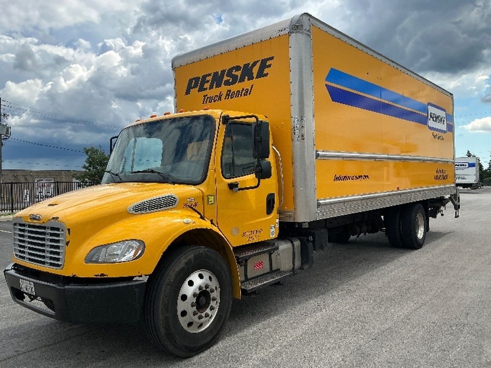 Medium Duty Box Truck-Light and Medium Duty Trucks-Freightliner-2020-M2-London-ON-316,383\n\t\tkm-$ 57,750 - Image 3