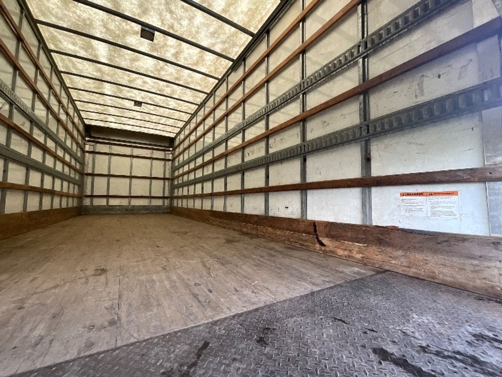 Medium Duty Box Truck-Light and Medium Duty Trucks-Freightliner-2020-M2-London-ON-331,203\n\t\tkm-$ 62,750 - Image 11