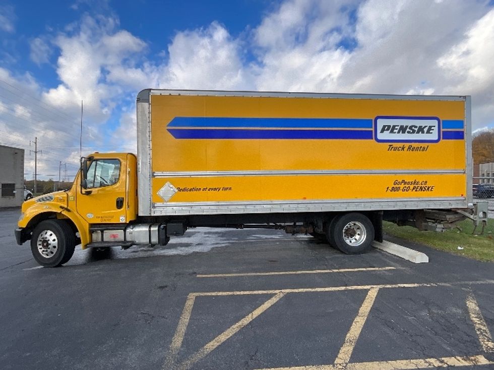 Medium Duty Box Truck-Light and Medium Duty Trucks-Freightliner-2020-M2-London-ON-331,203\n\t\tkm-$ 62,750 - Image 4