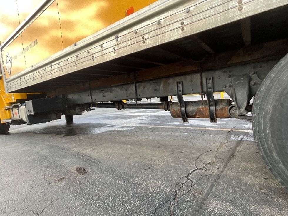 Medium Duty Box Truck-Light and Medium Duty Trucks-Freightliner-2020-M2-London-ON-331,203\n\t\tkm-$ 62,750 - Image 5