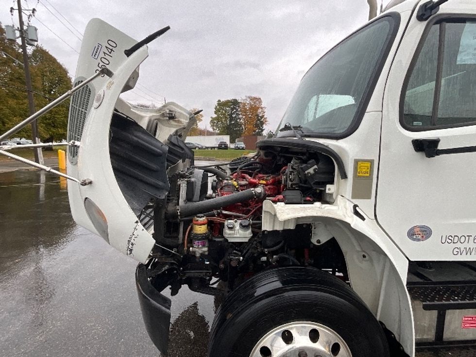 Medium Duty Box Truck-Light and Medium Duty Trucks-Freightliner-2020-M2-London-ON-340,613\n\t\tkm-$ 72,000 - Image 23