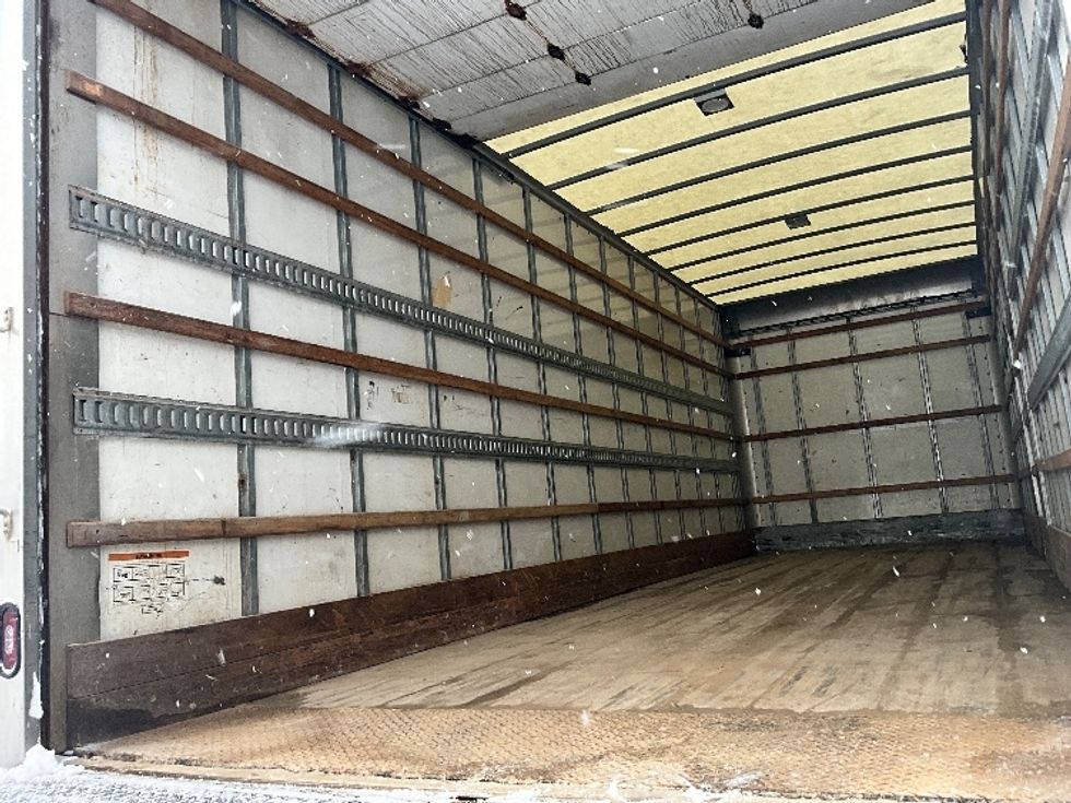 Medium Duty Box Truck-Light and Medium Duty Trucks-Freightliner-2020-M2-London-ON-435,217\n\t\tkm-$ 59,000 - Image 11