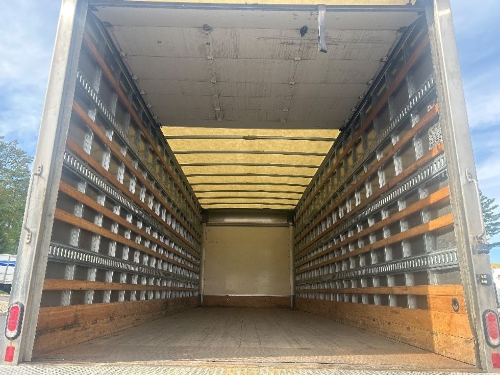 Medium Duty Box Truck-Light and Medium Duty Trucks-Freightliner-2020-M2-Londonderry-NH-103,141\n\t\tmiles-$ 51,000 - Image 8