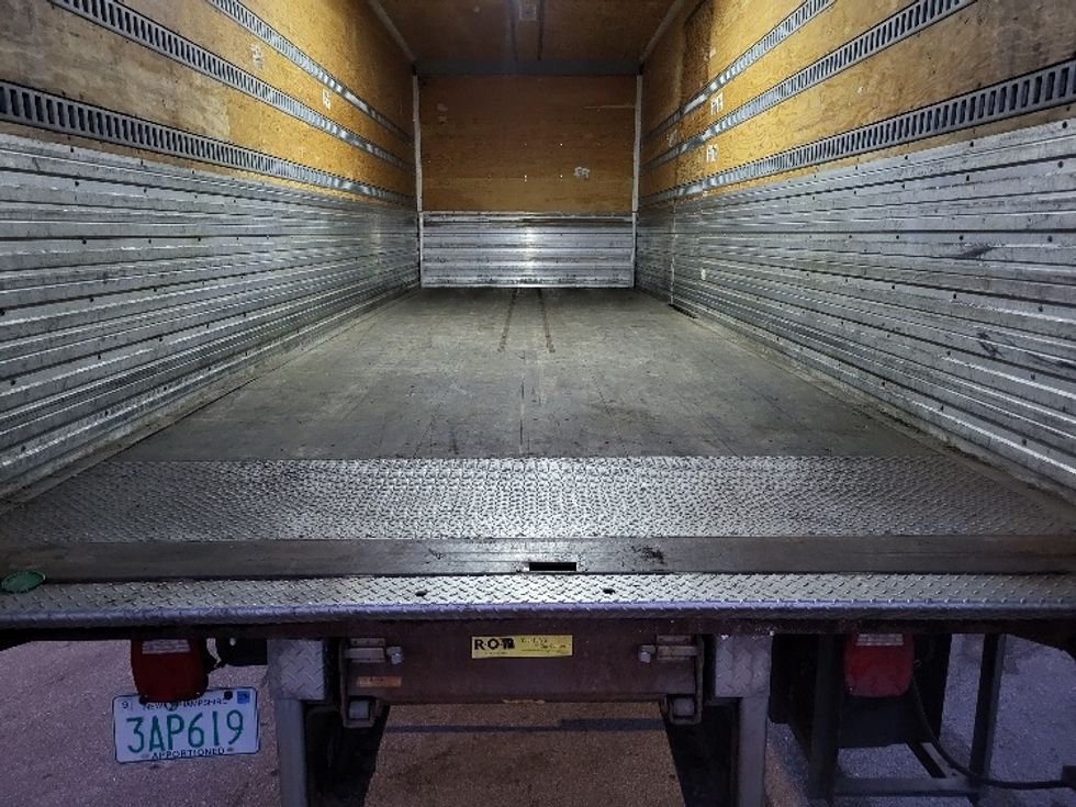 Medium Duty Box Truck-Light and Medium Duty Trucks-Freightliner-2020-M2-Londonderry-NH-110,554\n\t\tmiles-$ 64,500 - Image 10