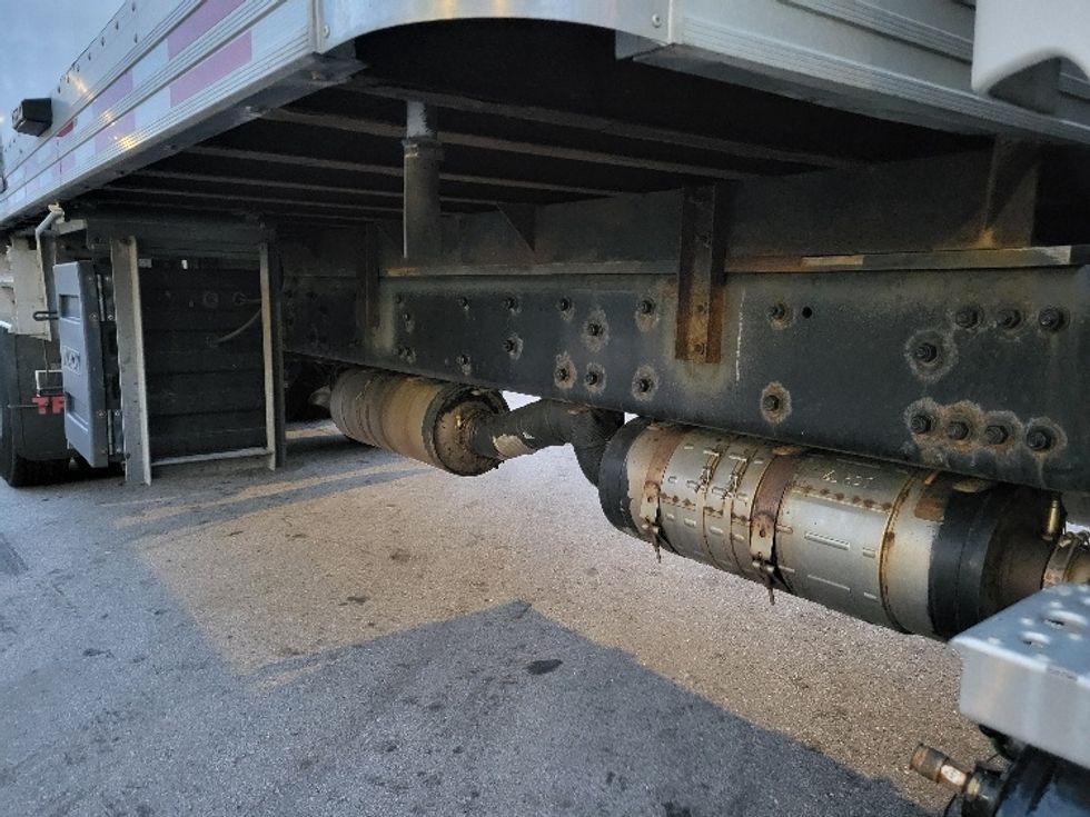 Medium Duty Box Truck-Light and Medium Duty Trucks-Freightliner-2020-M2-Londonderry-NH-110,554\n\t\tmiles-$ 64,500 - Image 14