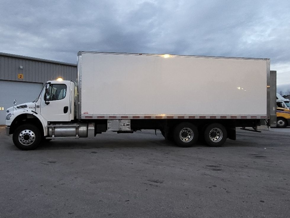 Medium Duty Box Truck-Light and Medium Duty Trucks-Freightliner-2020-M2-Londonderry-NH-110,554\n\t\tmiles-$ 64,500 - Image 4