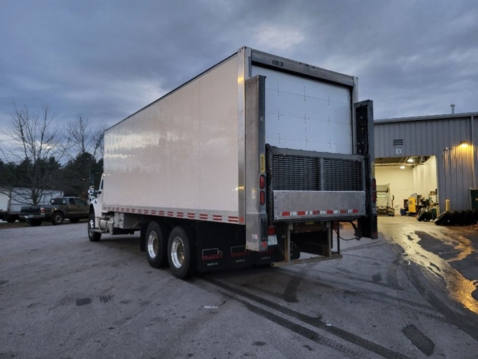 Medium Duty Box Truck-Light and Medium Duty Trucks-Freightliner-2020-M2-Londonderry-NH-110,554\n\t\tmiles-$ 64,500 - Image 6