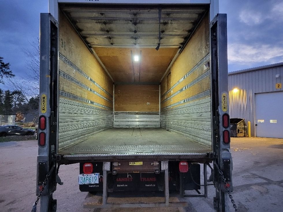 Medium Duty Box Truck-Light and Medium Duty Trucks-Freightliner-2020-M2-Londonderry-NH-110,554\n\t\tmiles-$ 64,500 - Image 8