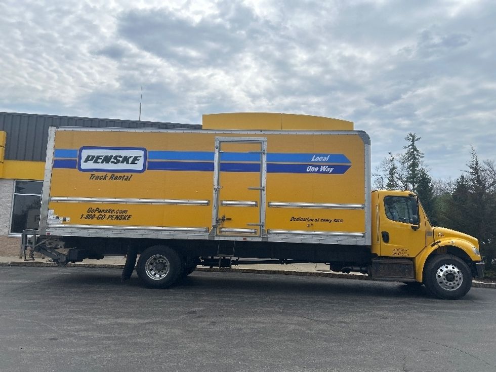 Medium Duty Box Truck-Light and Medium Duty Trucks-Freightliner-2020-M2-Londonderry-NH-117,059\n\t\tmiles-$ 52,750 - Image 15