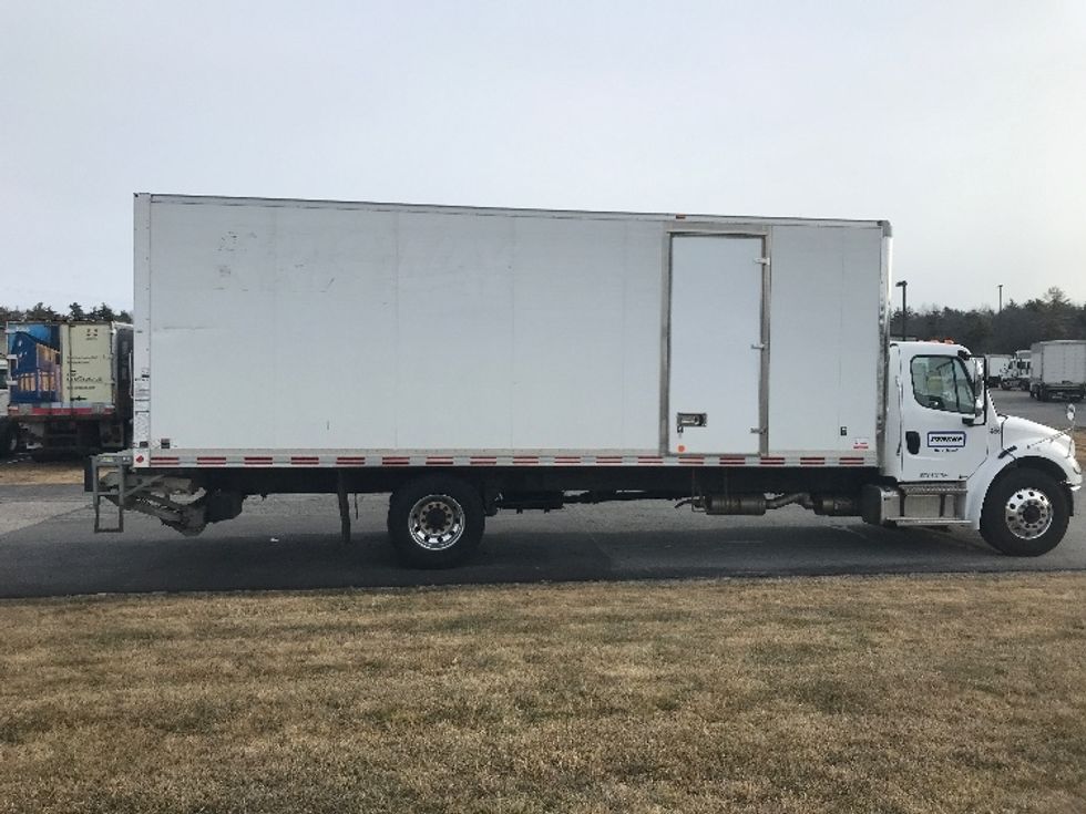 Medium Duty Box Truck-Light and Medium Duty Trucks-Freightliner-2020-M2-Londonderry-NH-133,962\n\t\tmiles-$ 50,750 - Image 15