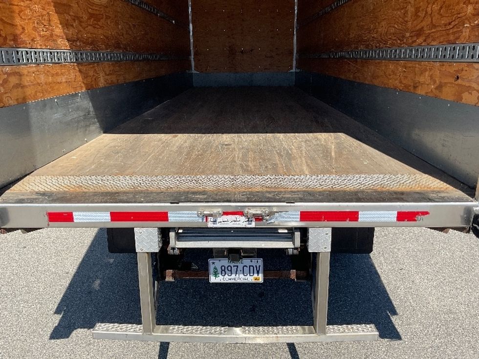 Medium Duty Box Truck-Light and Medium Duty Trucks-Freightliner-2020-M2-Londonderry-NH-13,417\n\t\tmiles-$ 80,250 - Image 10