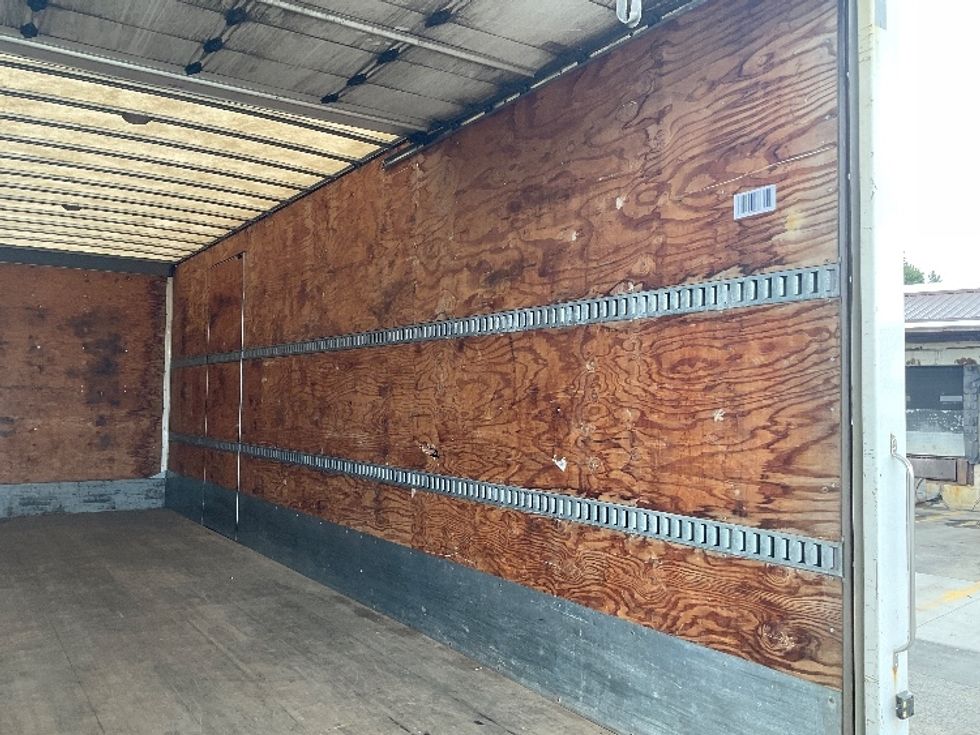Medium Duty Box Truck-Light and Medium Duty Trucks-Freightliner-2020-M2-Londonderry-NH-134,574\n\t\tmiles-$ 58,000 - Image 12