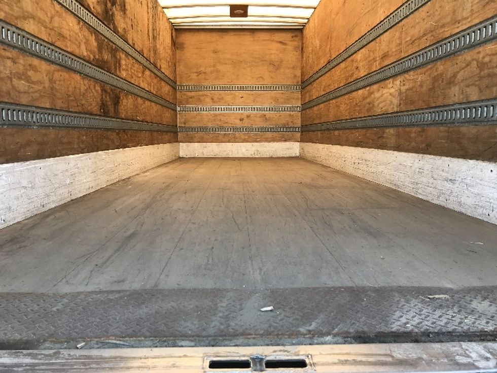 Medium Duty Box Truck-Light and Medium Duty Trucks-Freightliner-2020-M2-Londonderry-NH-270,495\n\t\tmiles-$ 34,000 - Image 10