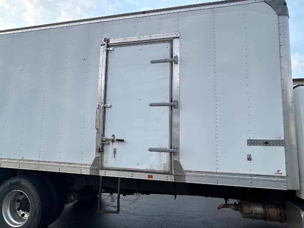 Medium Duty Box Truck-Light and Medium Duty Trucks-Freightliner-2020-M2-Louisville-KY-131,773\n\t\tmiles-$ 52,250 - Image 25