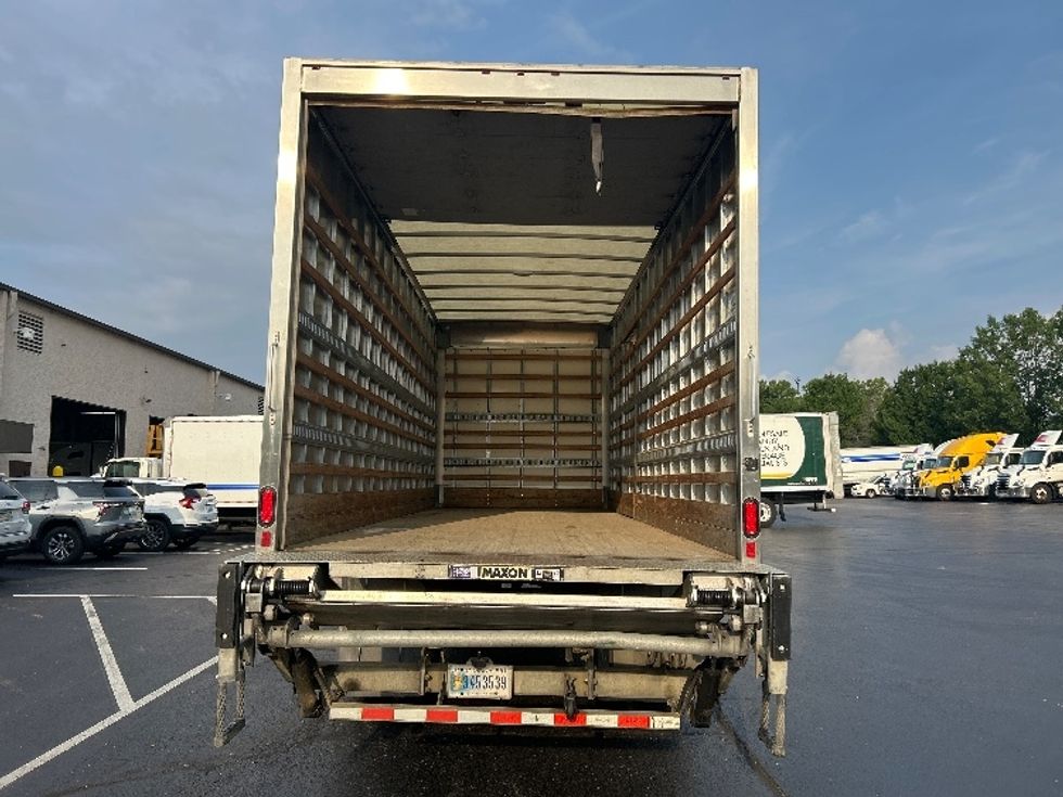 Medium Duty Box Truck-Light and Medium Duty Trucks-Freightliner-2020-M2-Louisville-KY-131,773\n\t\tmiles-$ 52,250 - Image 8