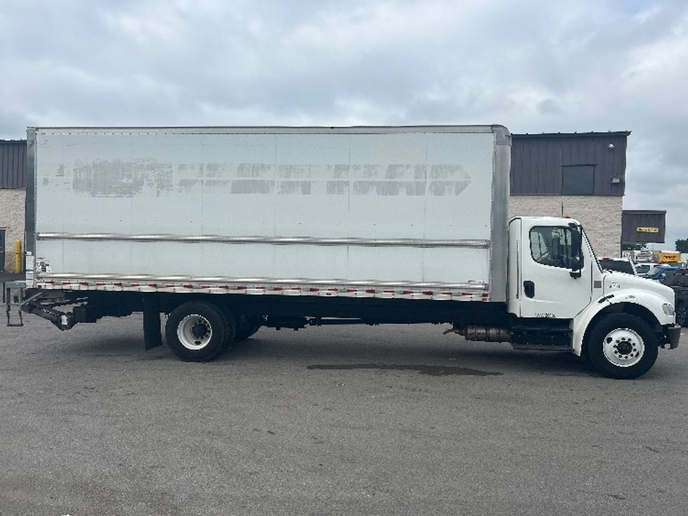 Medium Duty Box Truck-Light and Medium Duty Trucks-Freightliner-2020-M2-Louisville-KY-140,926\n\t\tmiles-$ 61,500 - Image 15