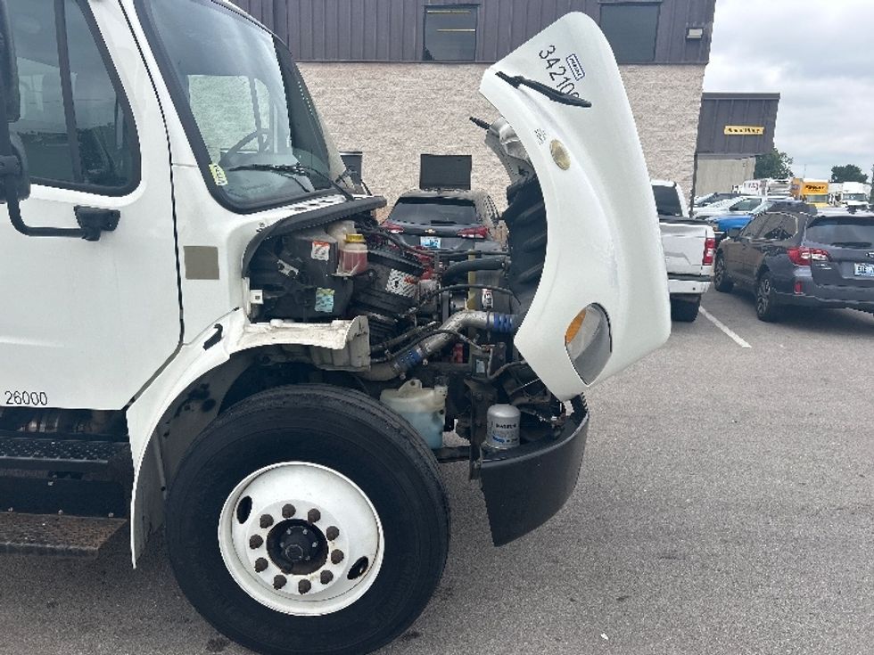 Medium Duty Box Truck-Light and Medium Duty Trucks-Freightliner-2020-M2-Louisville-KY-140,926\n\t\tmiles-$ 61,500 - Image 23