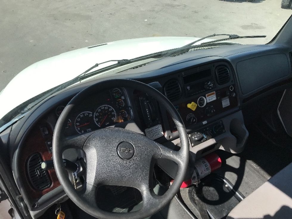2020 Freightliner M2 106 Medium Duty photo 14