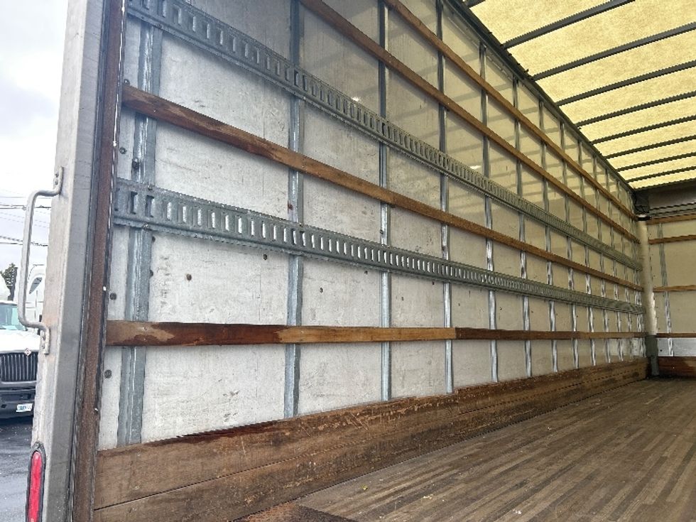 Medium Duty Box Truck-Light and Medium Duty Trucks-Freightliner-2020-M2-Louisville-KY-156,394\n\t\tmiles-$ 59,000 - Image 11