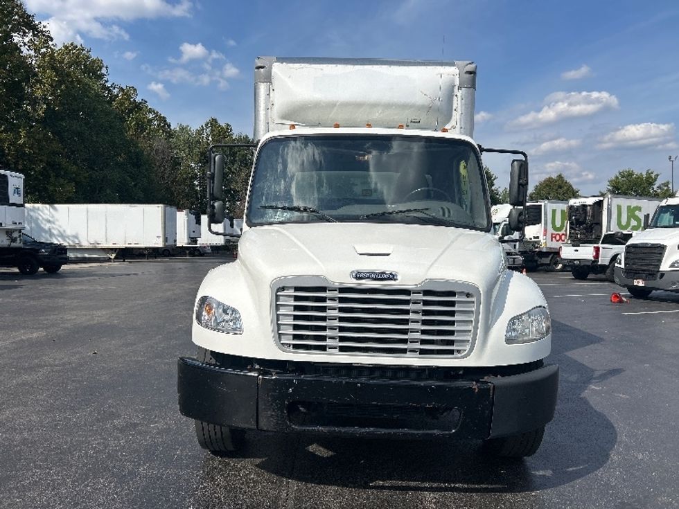 Medium Duty Box Truck-Light and Medium Duty Trucks-Freightliner-2020-M2-Louisville-KY-211,318\n\t\tmiles-$ 48,500 - Image 2