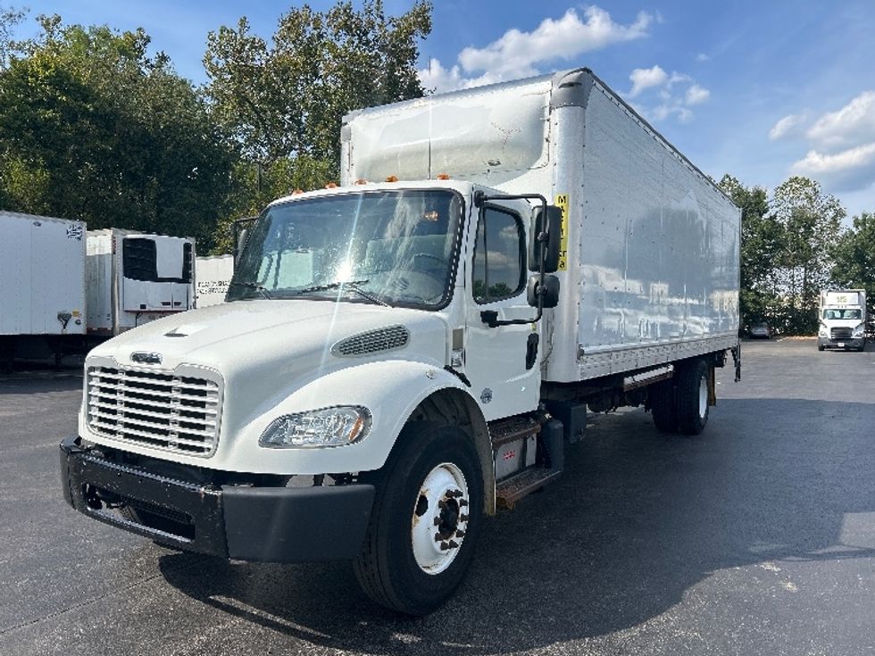 Medium Duty Box Truck-Light and Medium Duty Trucks-Freightliner-2020-M2-Louisville-KY-211,318\n\t\tmiles-$ 48,500 - Image 3