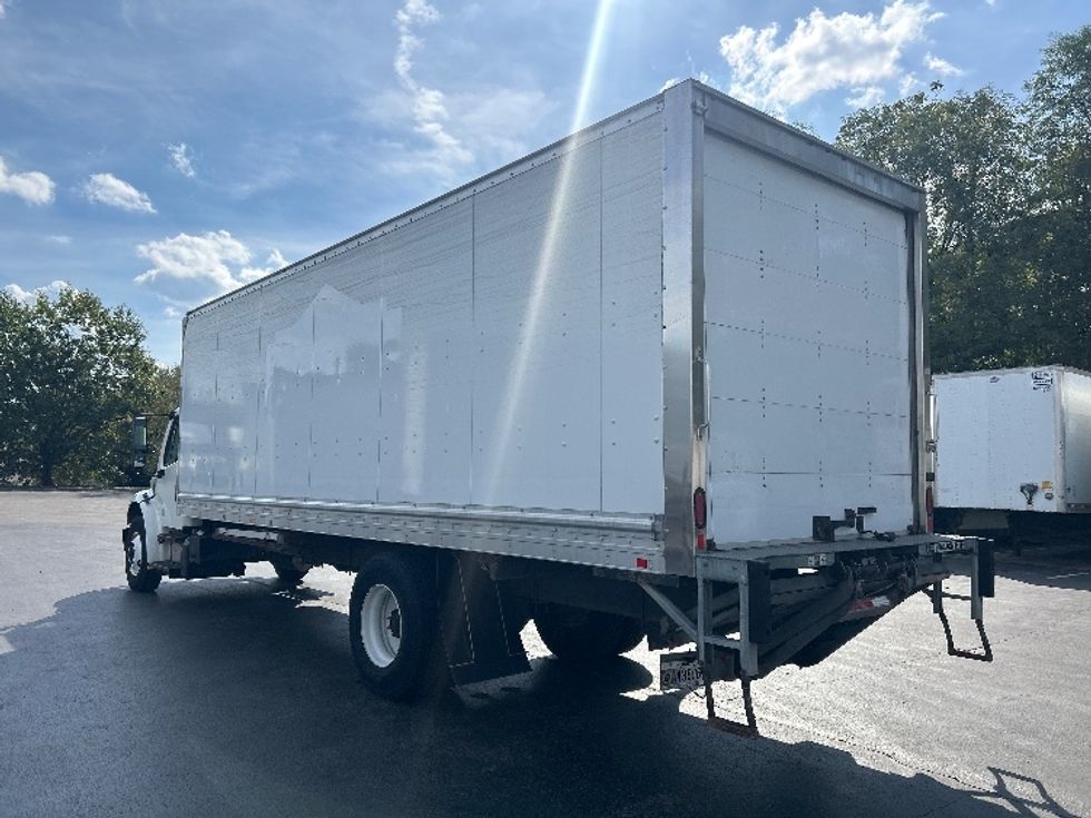 Medium Duty Box Truck-Light and Medium Duty Trucks-Freightliner-2020-M2-Louisville-KY-211,318\n\t\tmiles-$ 48,500 - Image 6