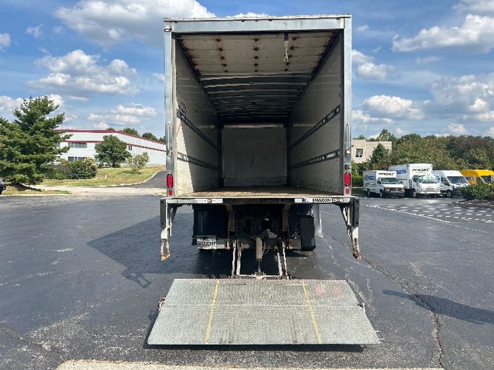Medium Duty Box Truck-Light and Medium Duty Trucks-Freightliner-2020-M2-Louisville-KY-211,318\n\t\tmiles-$ 48,500 - Image 9