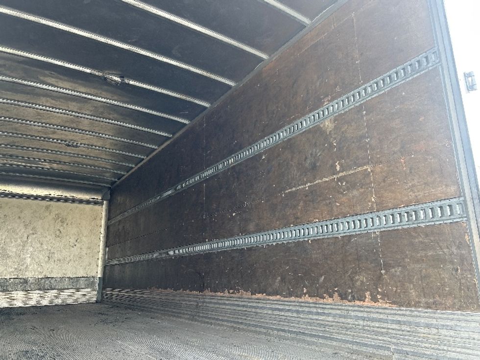 Medium Duty Box Truck-Light and Medium Duty Trucks-Freightliner-2020-M2-Louisville-KY-212,039\n\t\tmiles-$ 47,250 - Image 12