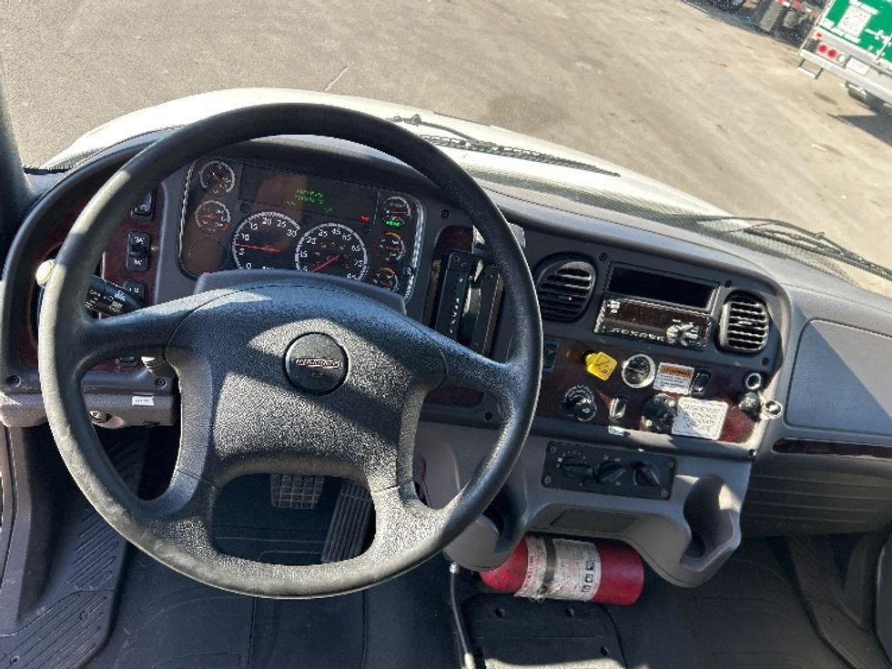 Medium Duty Box Truck-Light and Medium Duty Trucks-Freightliner-2020-M2-Louisville-KY-227,443\n\t\tmiles-$ 54,250 - Image 18