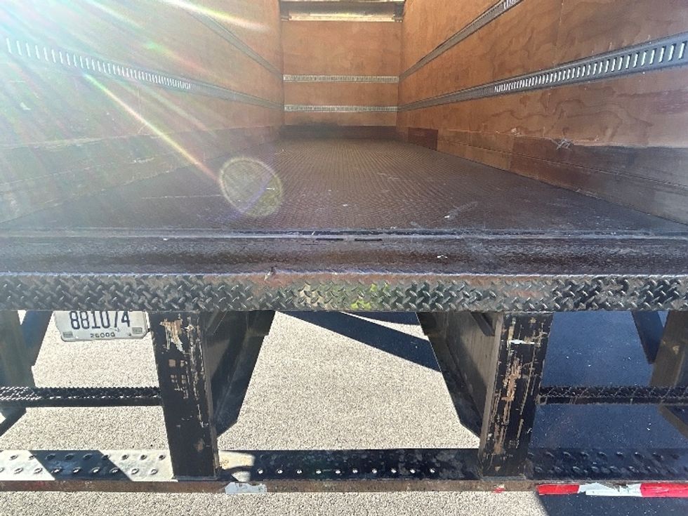 Medium Duty Box Truck-Light and Medium Duty Trucks-Freightliner-2020-M2-Louisville-KY-327,071\n\t\tmiles-$ 27,500 - Image 10