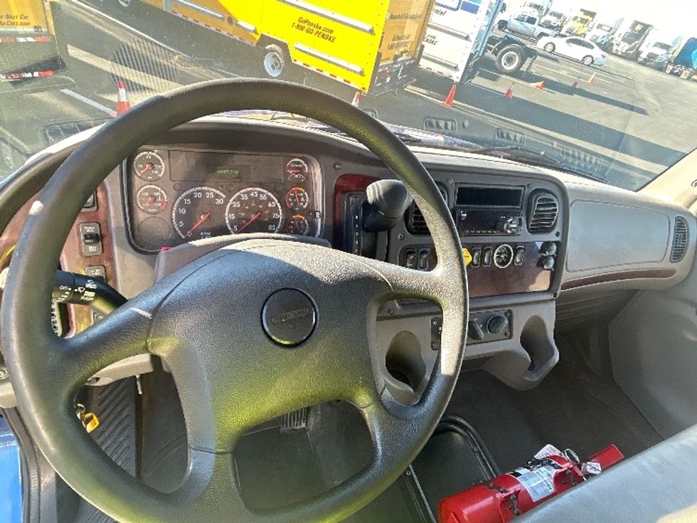 Medium Duty Box Truck-Light and Medium Duty Trucks-Freightliner-2020-M2-Louisville-KY-327,071\n\t\tmiles-$ 27,500 - Image 17