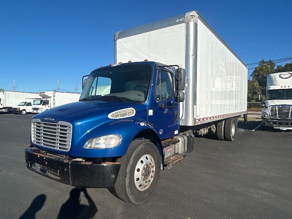 Medium Duty Box Truck-Light and Medium Duty Trucks-Freightliner-2020-M2-Louisville-KY-327,071\n\t\tmiles-$ 27,500 - Image 3