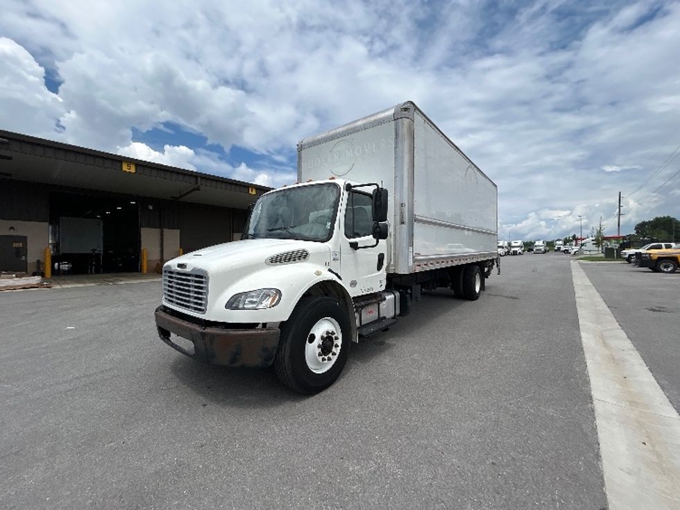 Medium Duty Box Truck-Light and Medium Duty Trucks-Freightliner-2020-M2-Lowell-AR-128,355\n\t\tmiles-$ 64,500 - Image 3