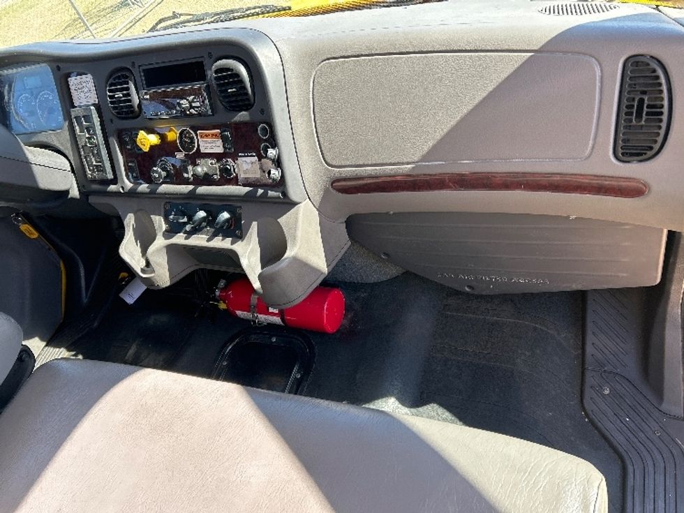 Medium Duty Box Truck-Light and Medium Duty Trucks-Freightliner-2020-M2-Lubbock-TX-180,884\n\t\tmiles-$ 41,250 - Image 21