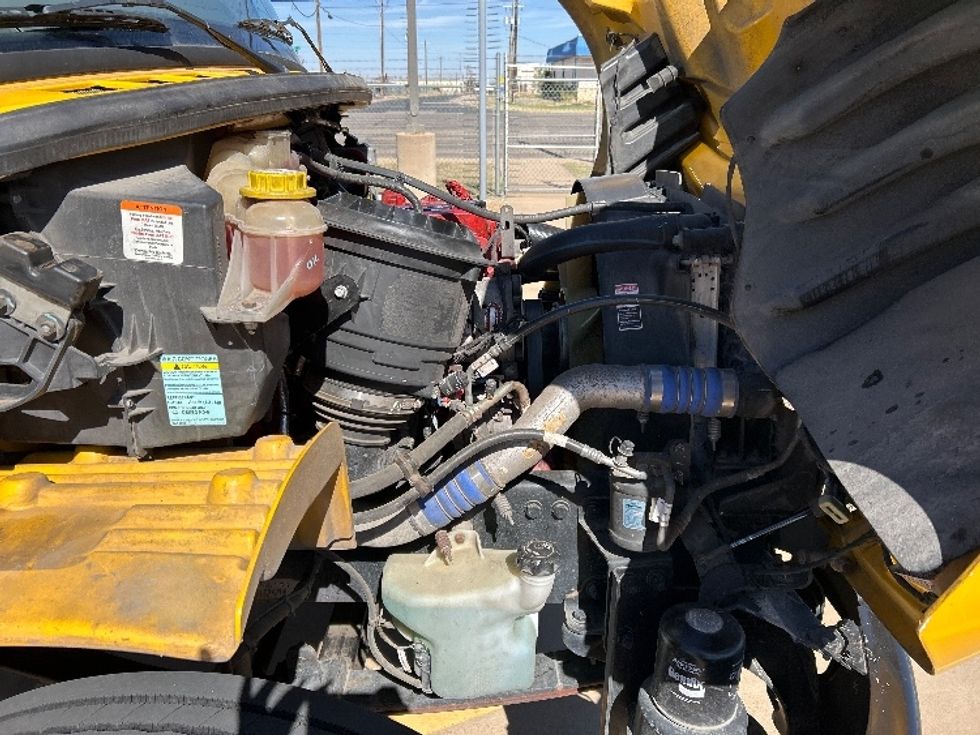 Medium Duty Box Truck-Light and Medium Duty Trucks-Freightliner-2020-M2-Lubbock-TX-180,884\n\t\tmiles-$ 41,250 - Image 23