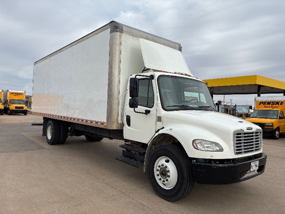 Medium Duty Box Truck-Light and Medium Duty Trucks-Freightliner-2020-M2-Lubbock-TX-240,879\n\t\tmiles-$ 39,750 - Image 1