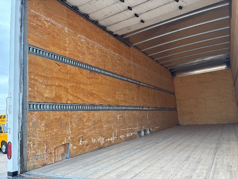 Medium Duty Box Truck-Light and Medium Duty Trucks-Freightliner-2020-M2-Lubbock-TX-240,879\n\t\tmiles-$ 39,750 - Image 11