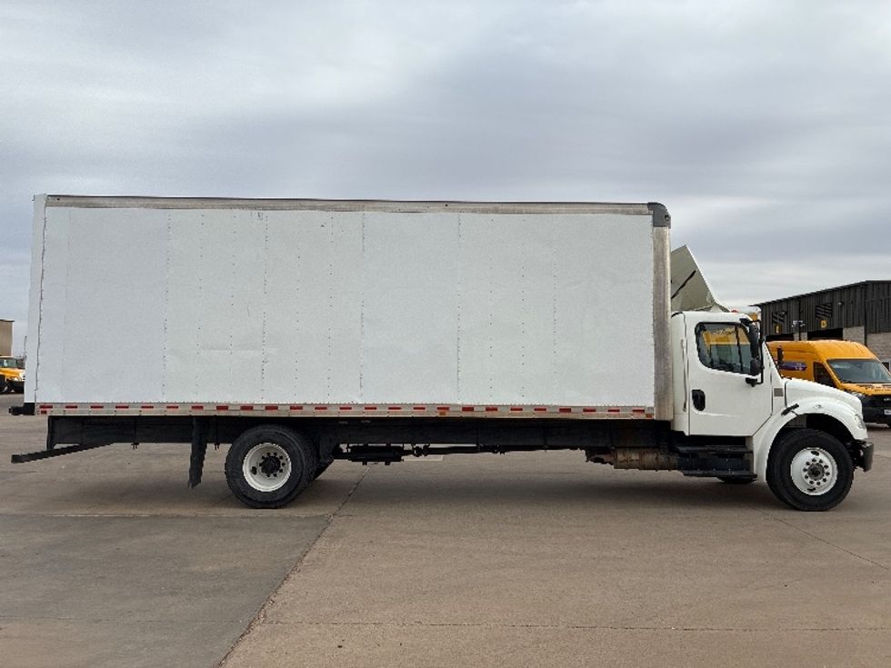 Medium Duty Box Truck-Light and Medium Duty Trucks-Freightliner-2020-M2-Lubbock-TX-240,879\n\t\tmiles-$ 39,750 - Image 15
