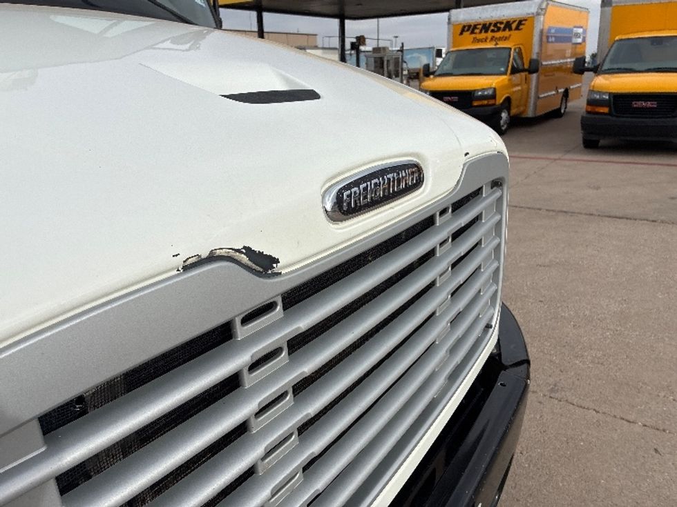 Medium Duty Box Truck-Light and Medium Duty Trucks-Freightliner-2020-M2-Lubbock-TX-240,879\n\t\tmiles-$ 39,750 - Image 27
