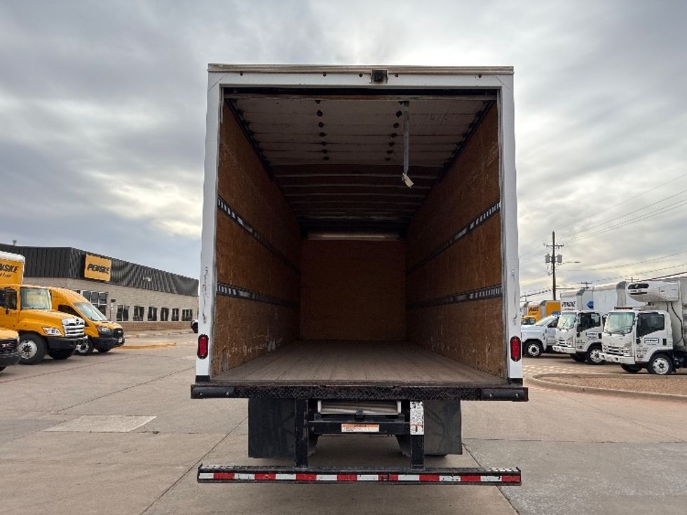 Medium Duty Box Truck-Light and Medium Duty Trucks-Freightliner-2020-M2-Lubbock-TX-240,879\n\t\tmiles-$ 39,750 - Image 9