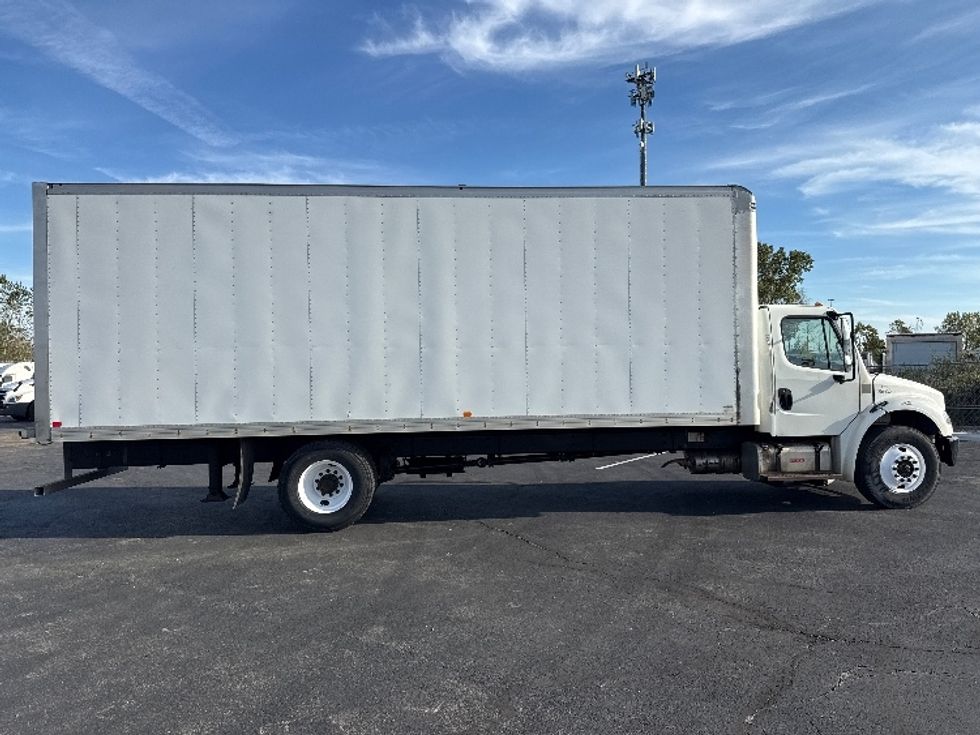 Medium Duty Box Truck-Light and Medium Duty Trucks-Freightliner-2020-M2-Mansfield-OH-169,741\n\t\tmiles-$ 50,500 - Image 15