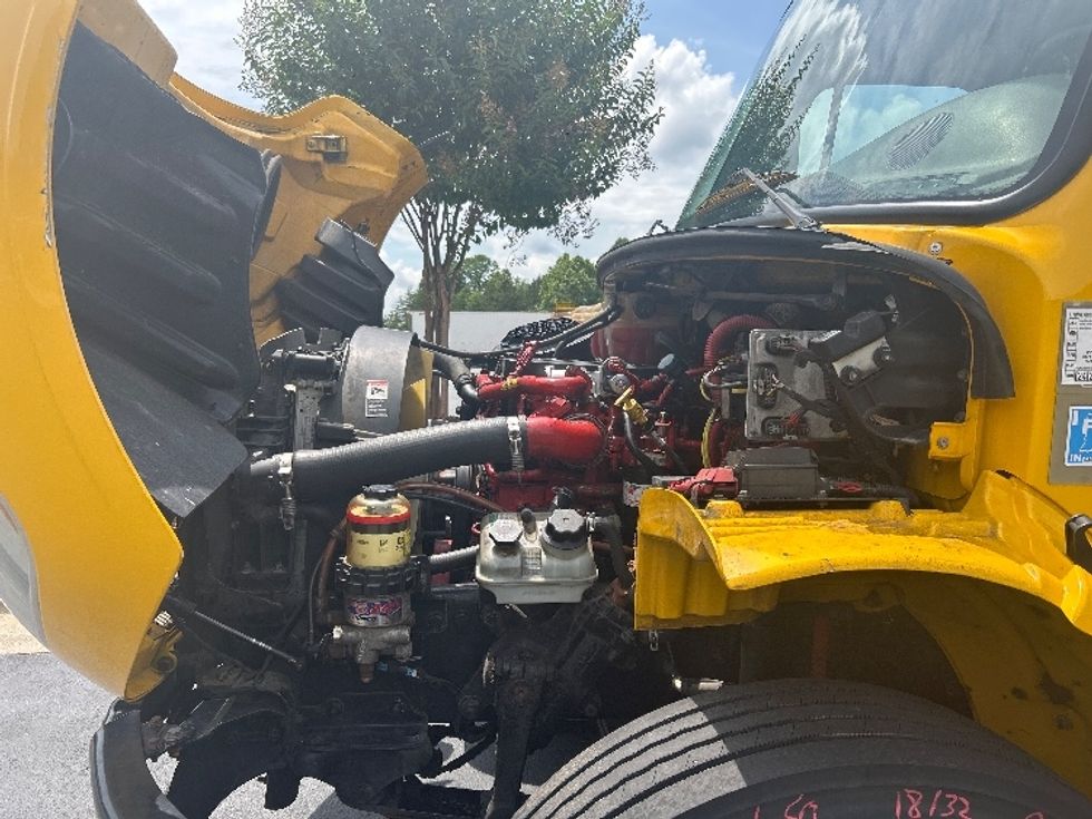 Medium Duty Box Truck-Light and Medium Duty Trucks-Freightliner-2020-M2-Martinsville-VA-174,563\n\t\tmiles-$ 47,250 - Image 19